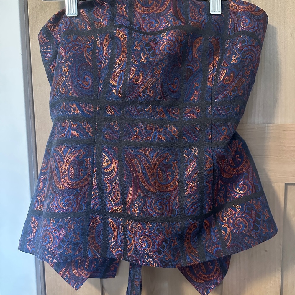 Elegant Paisley Women's Top